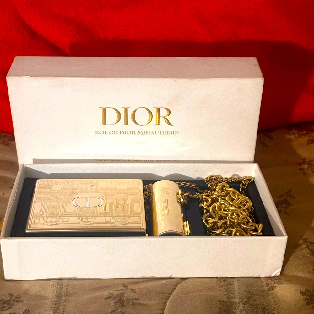 Stunning Gold Limited Edition Dior mini lipstick bag- NO LIPSTICK INCLUDED